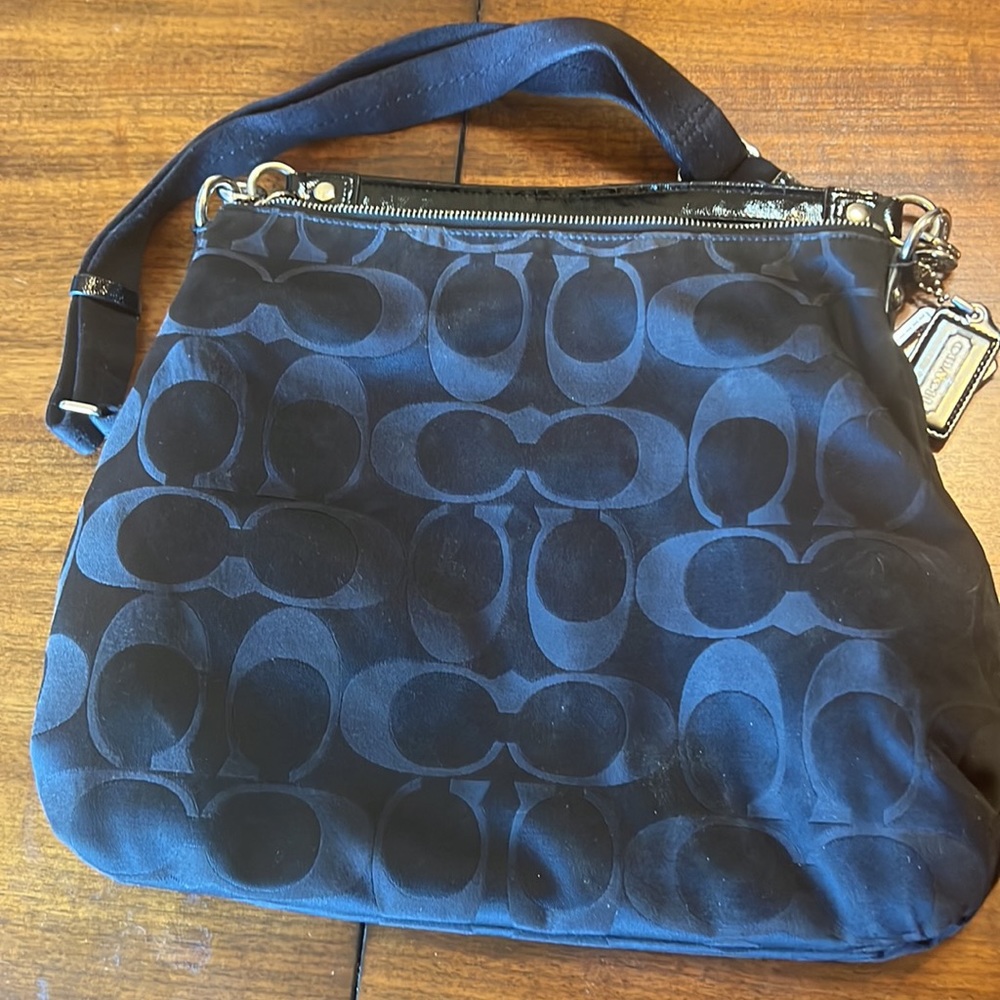 Authentic Coach Handbag - Picture 2 of 5